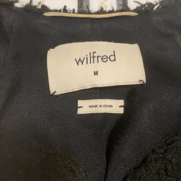 Aritzia Teddy jacket - Picture 3 of 14
